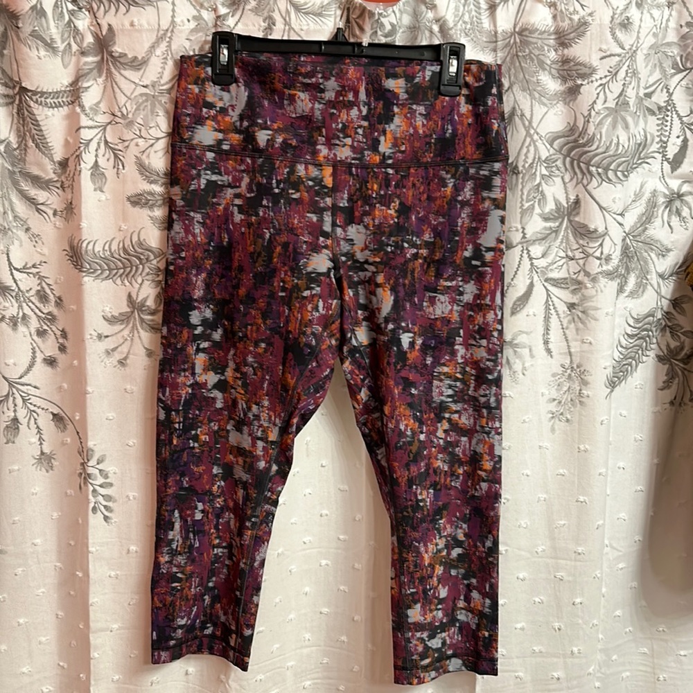 Lululemon cropped leggings size 14